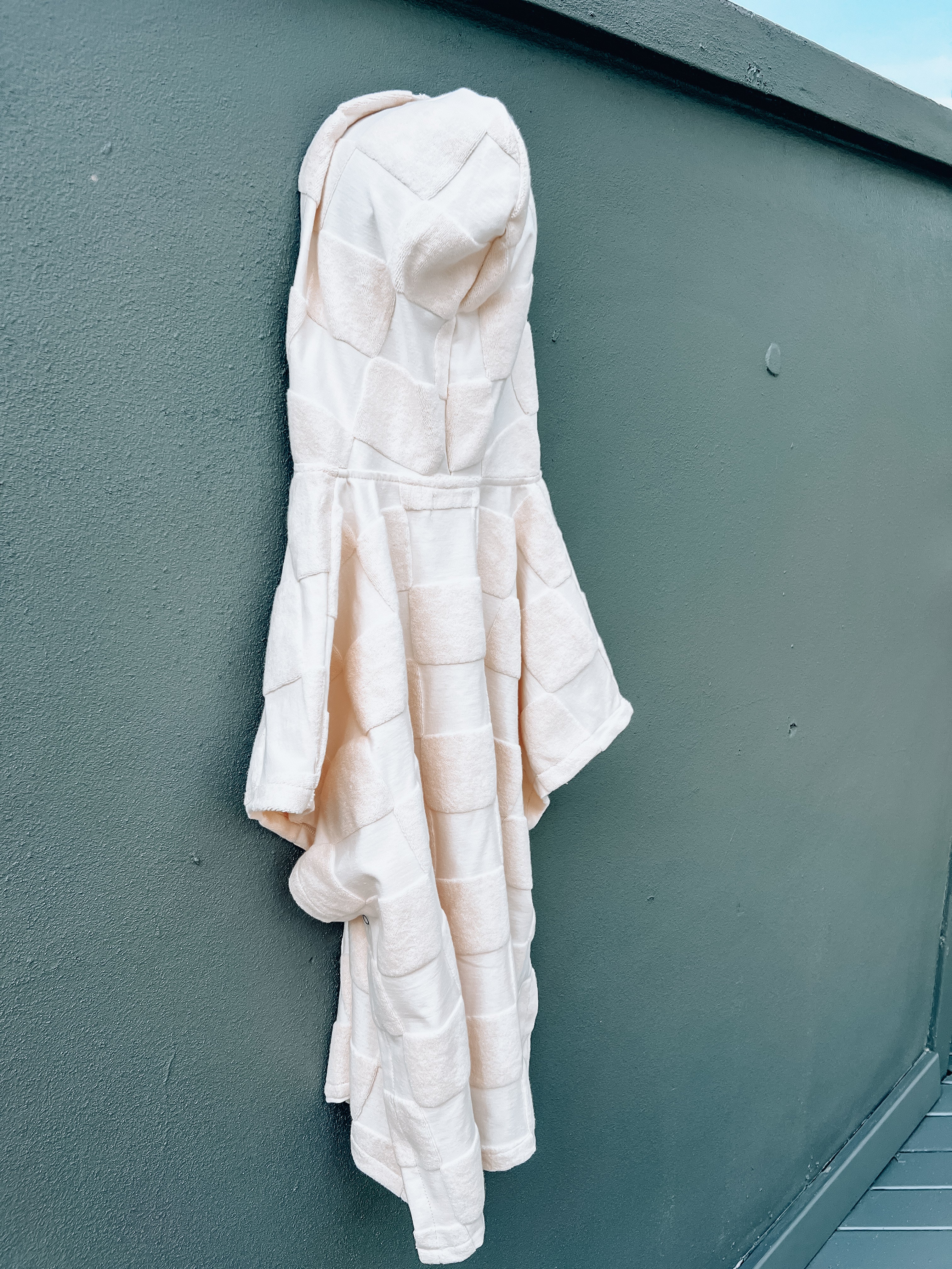 'Sofia' Hooded Towel